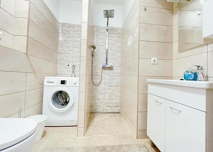 Candy شقة بولا